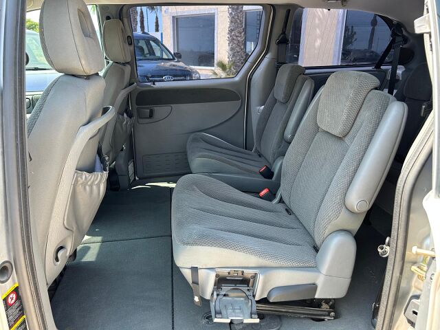 CHRYSLER GRAND VOYAGER SE 2.8 CRDI AUTO SPANISH LHD IN SPAIN 133K 7 SEAT 2005